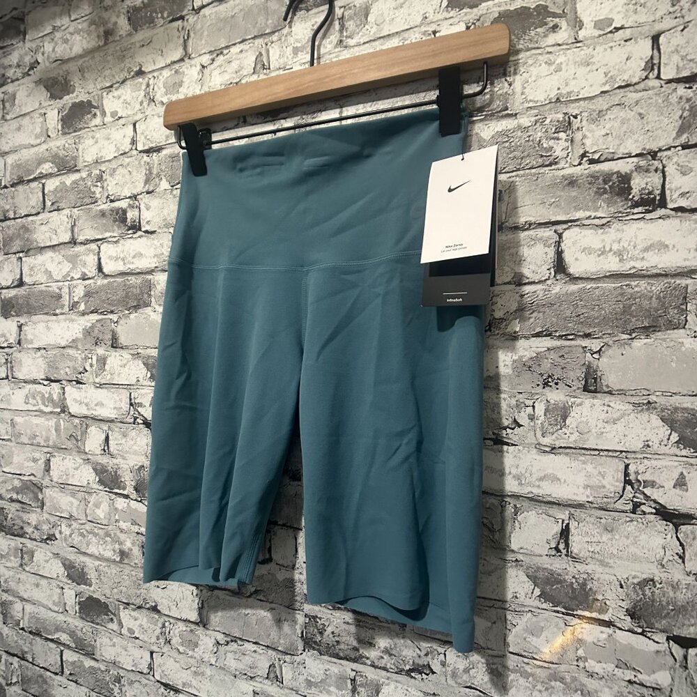 NWT Nike Zenvy Women's Training High-Rise 8" Shorts Size XS (Teal) DQ6003-006 - Picture 3 of 16